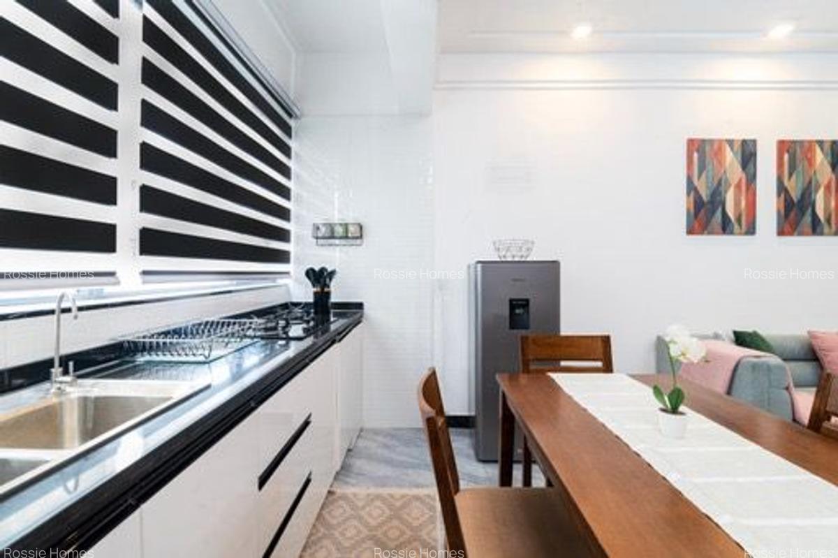 Serviced 1 Bed Apartment with En Suite in Kilimani - 6