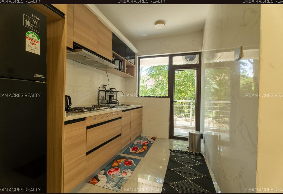 Furnished 3 Bed Apartment with En Suite in Riverside - 1