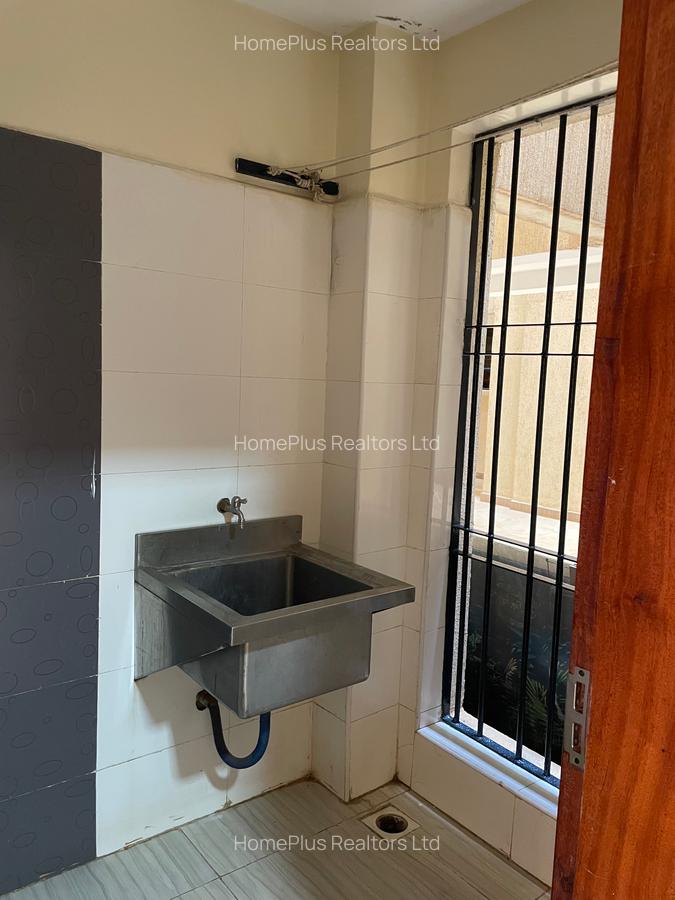 2 Bed Apartment with En Suite at Thindigua - 14