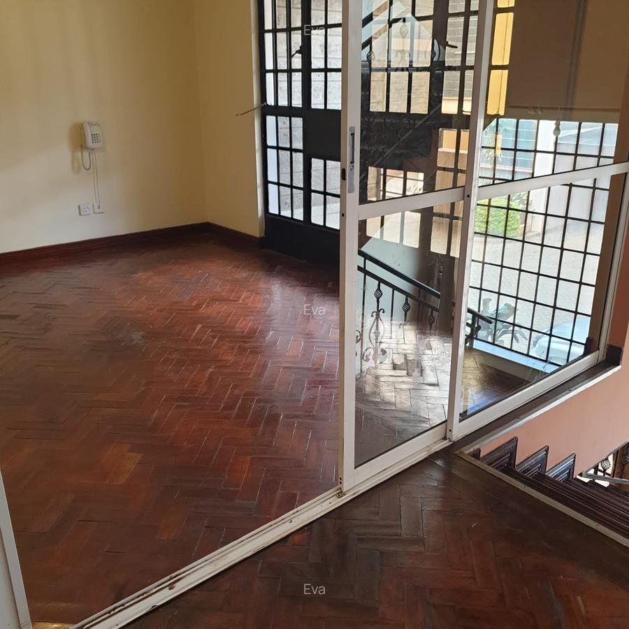 5 Bed Villa with En Suite at Gitanga Road - 5