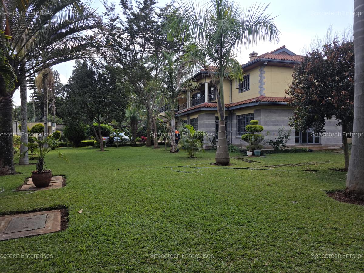 4 Bed House with En Suite in Runda - 3