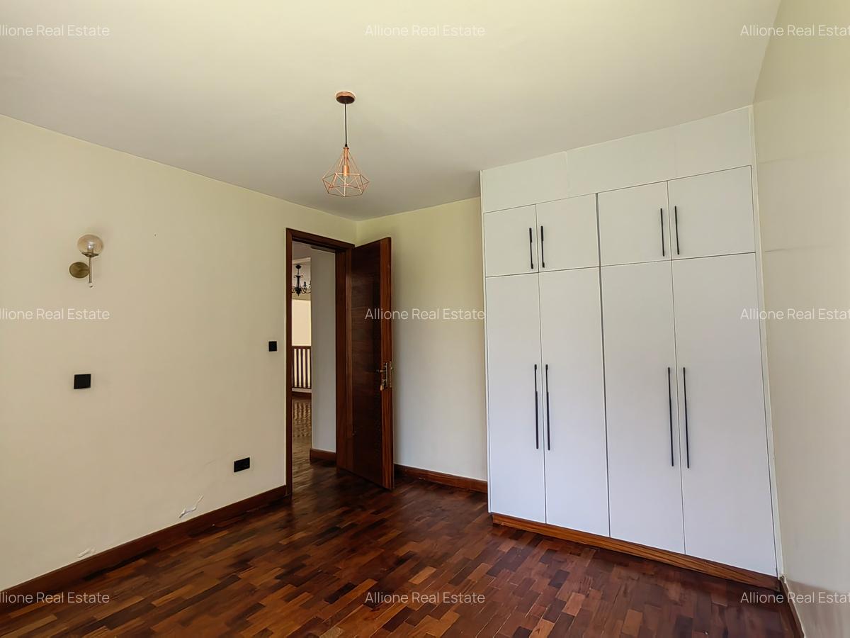 4 Bed Townhouse at Off Langata Road - 19