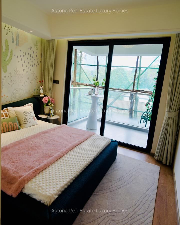 3 Bed Apartment with En Suite at 2026-410 - 18