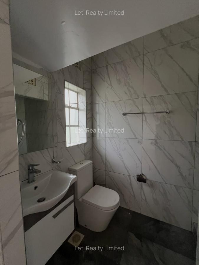 3 Bed Townhouse with En Suite in Lavington - 6