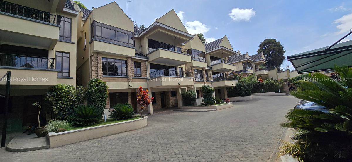 6 Bed Townhouse with En Suite at Convent Drive - 9