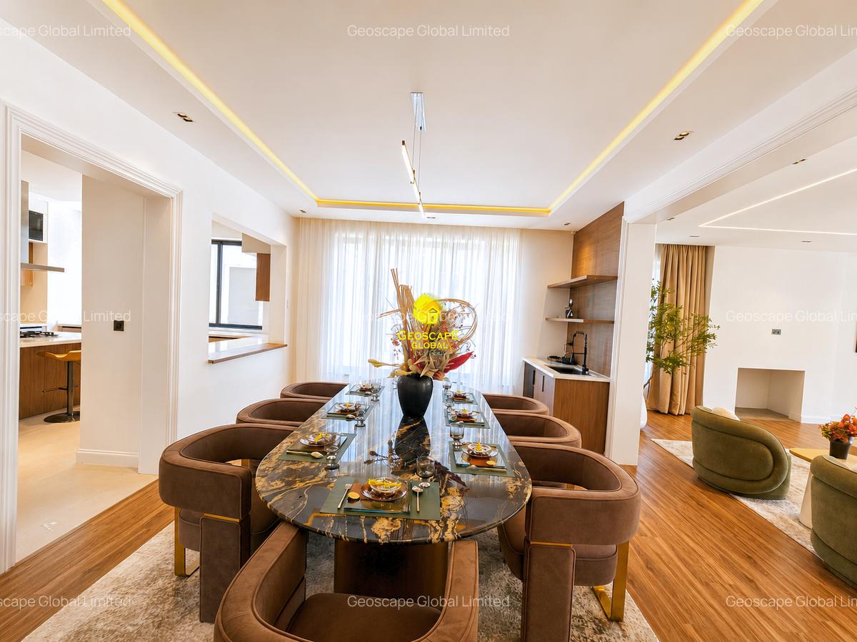 5 Bed House with En Suite in Runda - 8