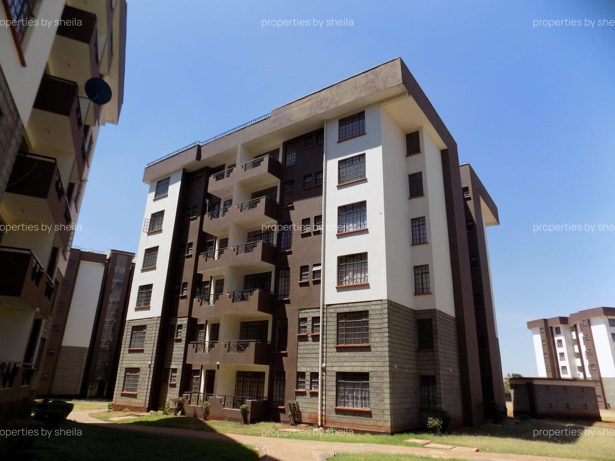 3 Bed Apartment with Swimming Pool at Komarock - 1