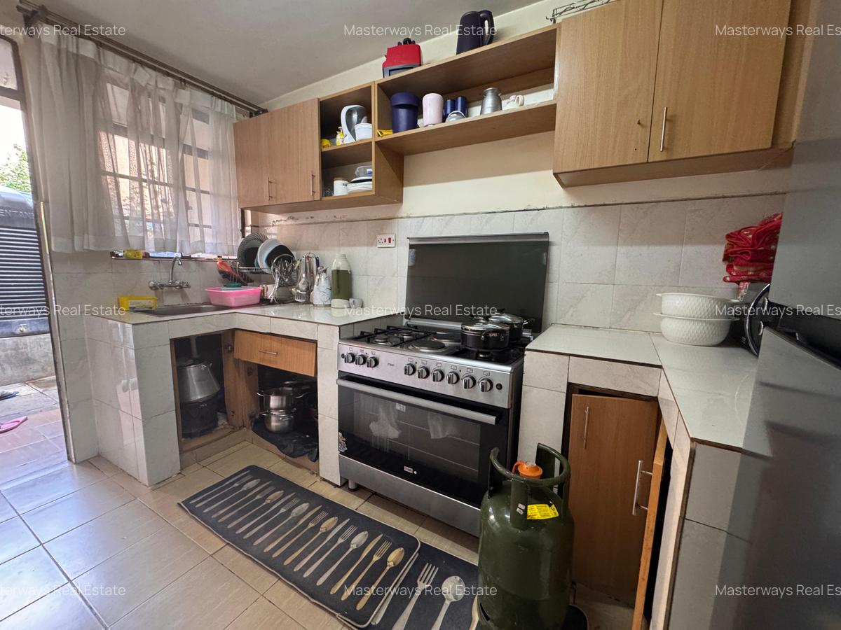 4 Bed House with En Suite in Komarock - 6