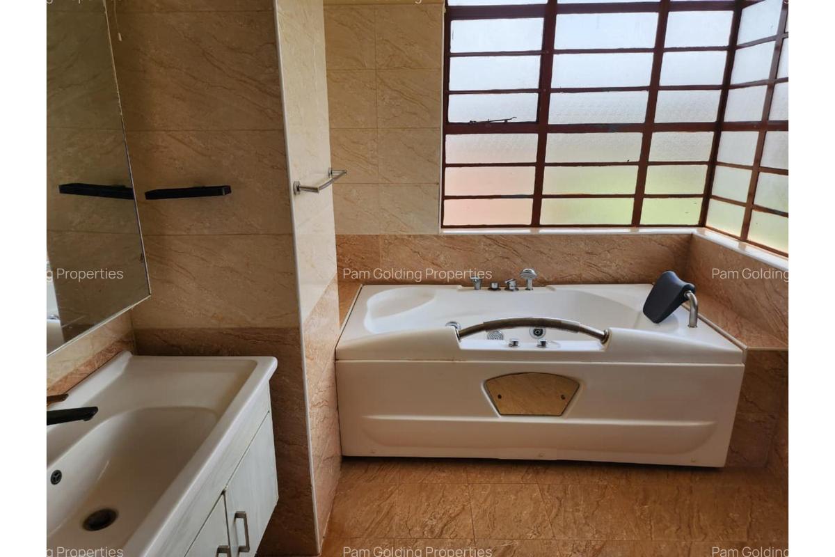4 Bed House with En Suite at Runda Ridge - 8