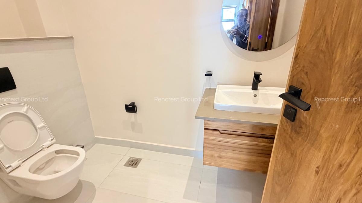 4 Bed Apartment with En Suite in Loresho - 11