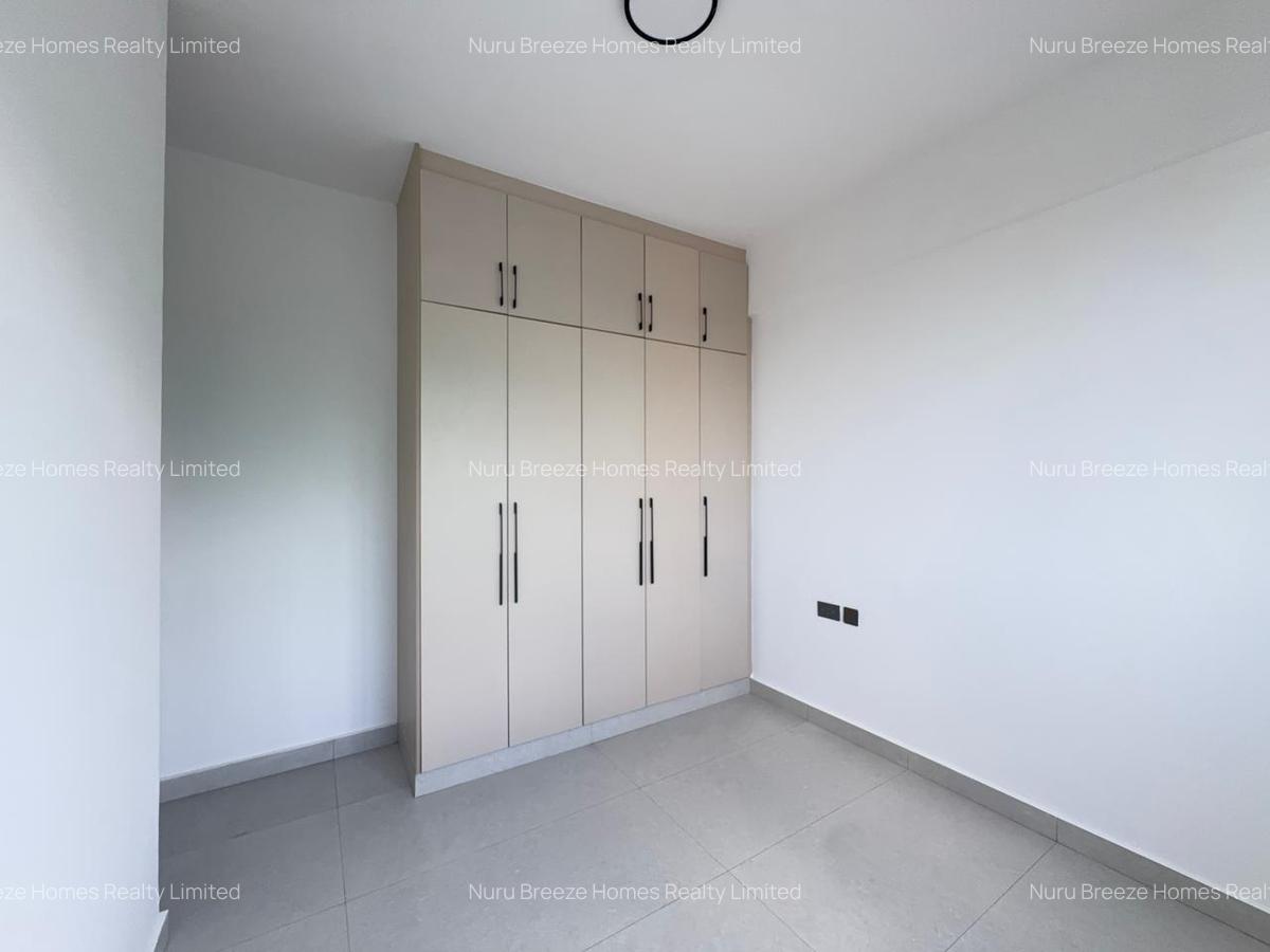 2 Bed Apartment with En Suite in Brookside - 14