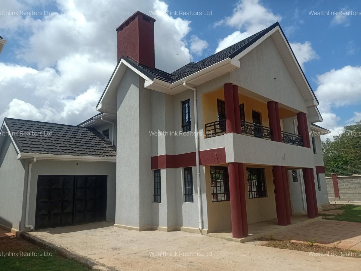 4 Bed Townhouse with En Suite at Garden Estate - 1