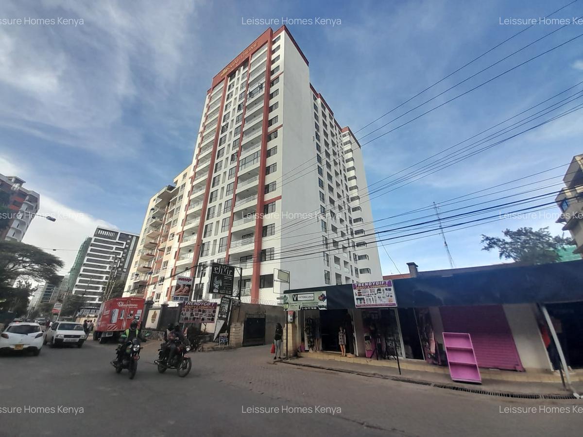 Studio Apartment with Gym at Wood Avenue - 1