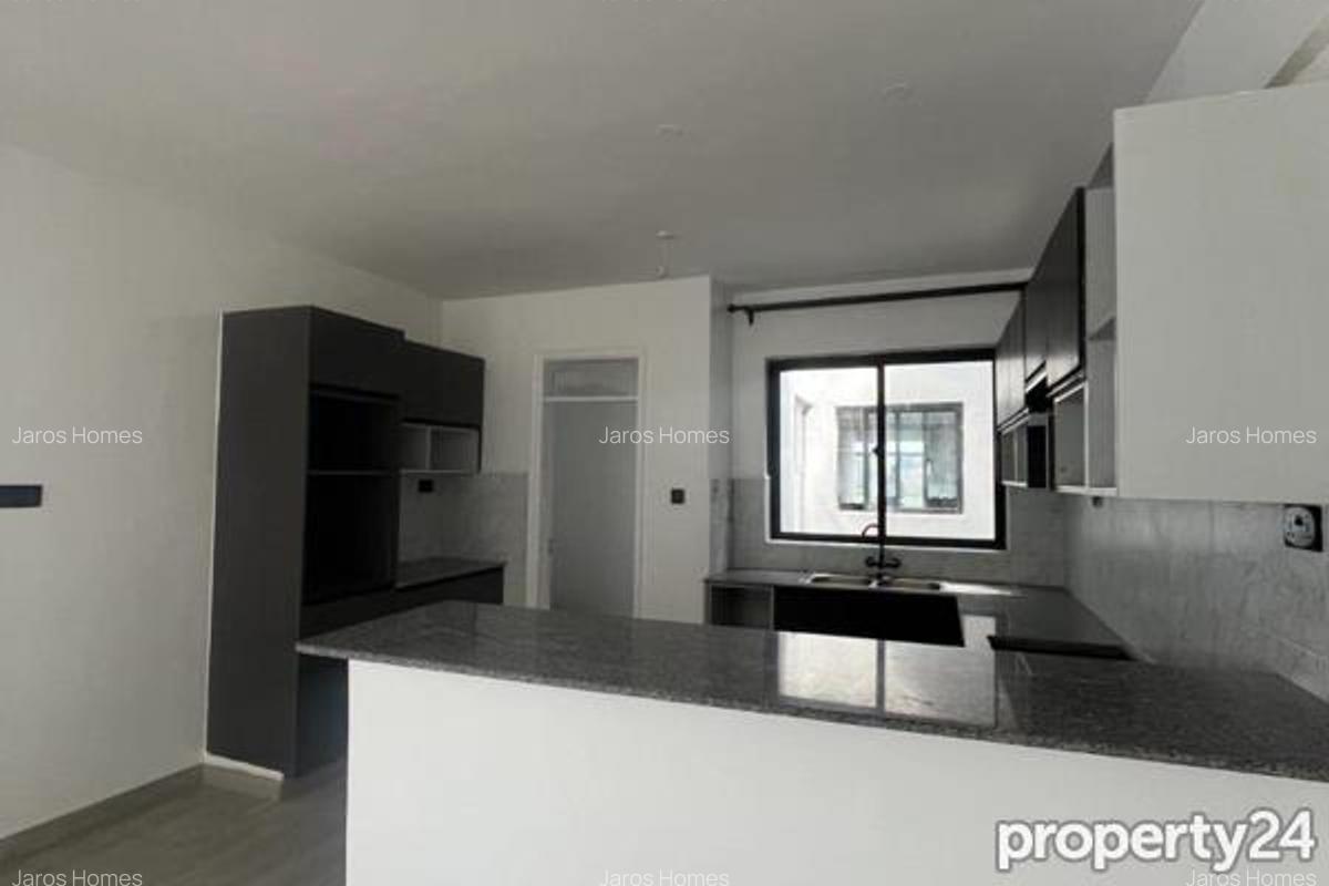3 Bed Apartment with En Suite at Kirawa Road - 8