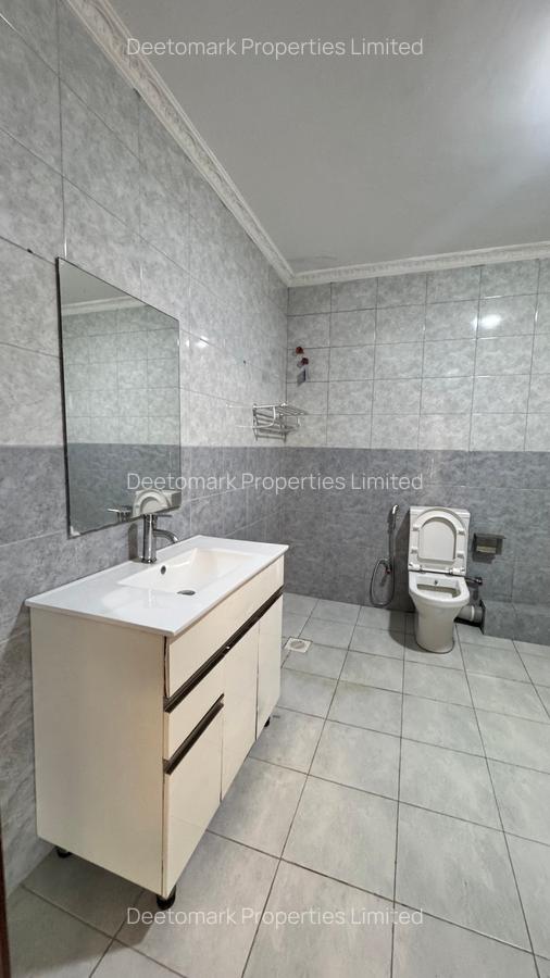8 Bed Townhouse with En Suite at Langata - 15