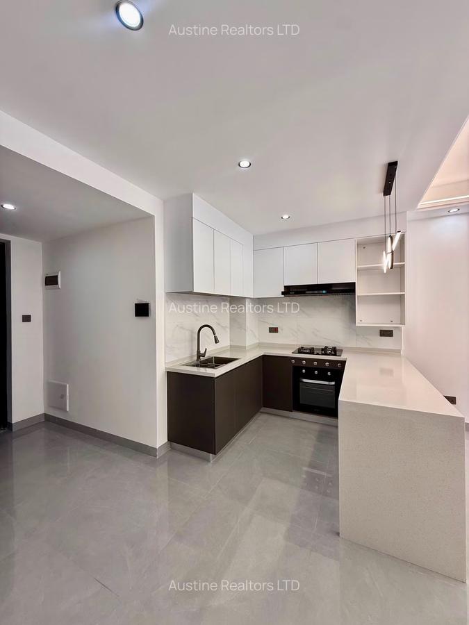 1 Bed Apartment with En Suite at Kindaruma Road - 4
