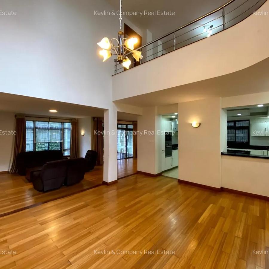 5 Bed Villa with En Suite in Spring Valley - 6