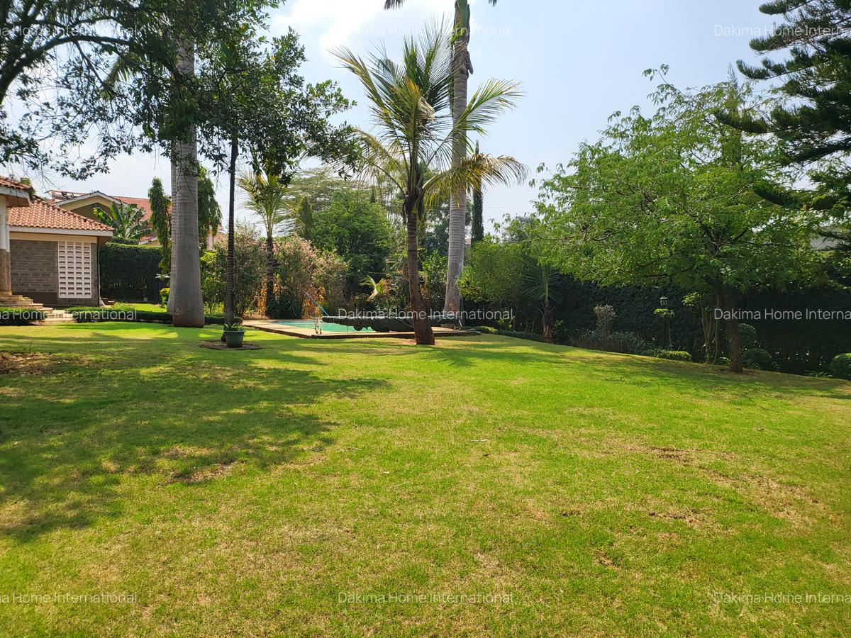 5 Bed House with En Suite in Runda - 15
