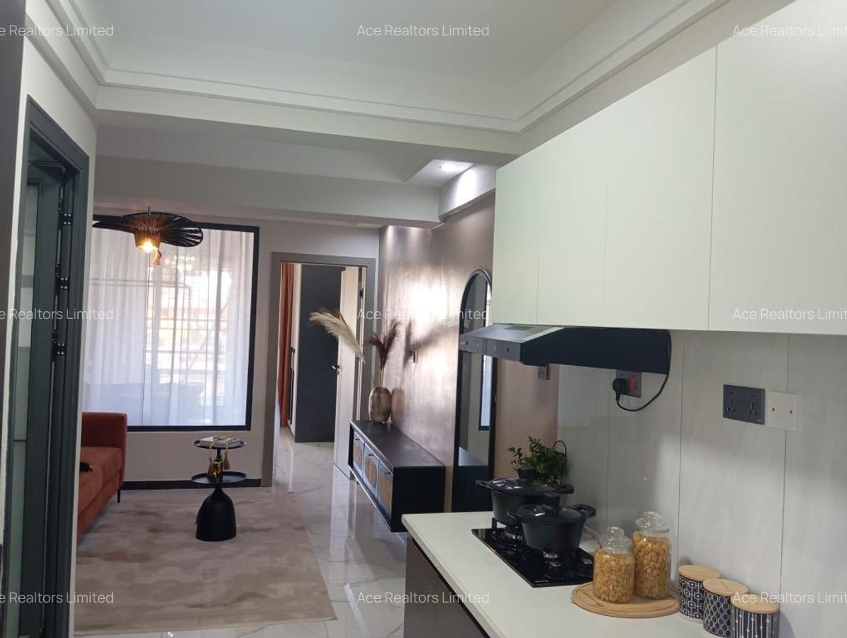 1 Bed Apartment with Swimming Pool at Wood Avenue - 14