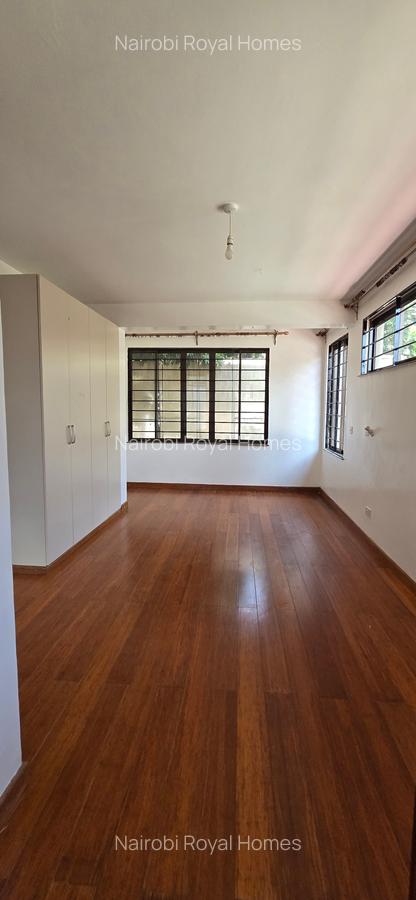 5 Bed Townhouse with En Suite at Convent Drive - 10