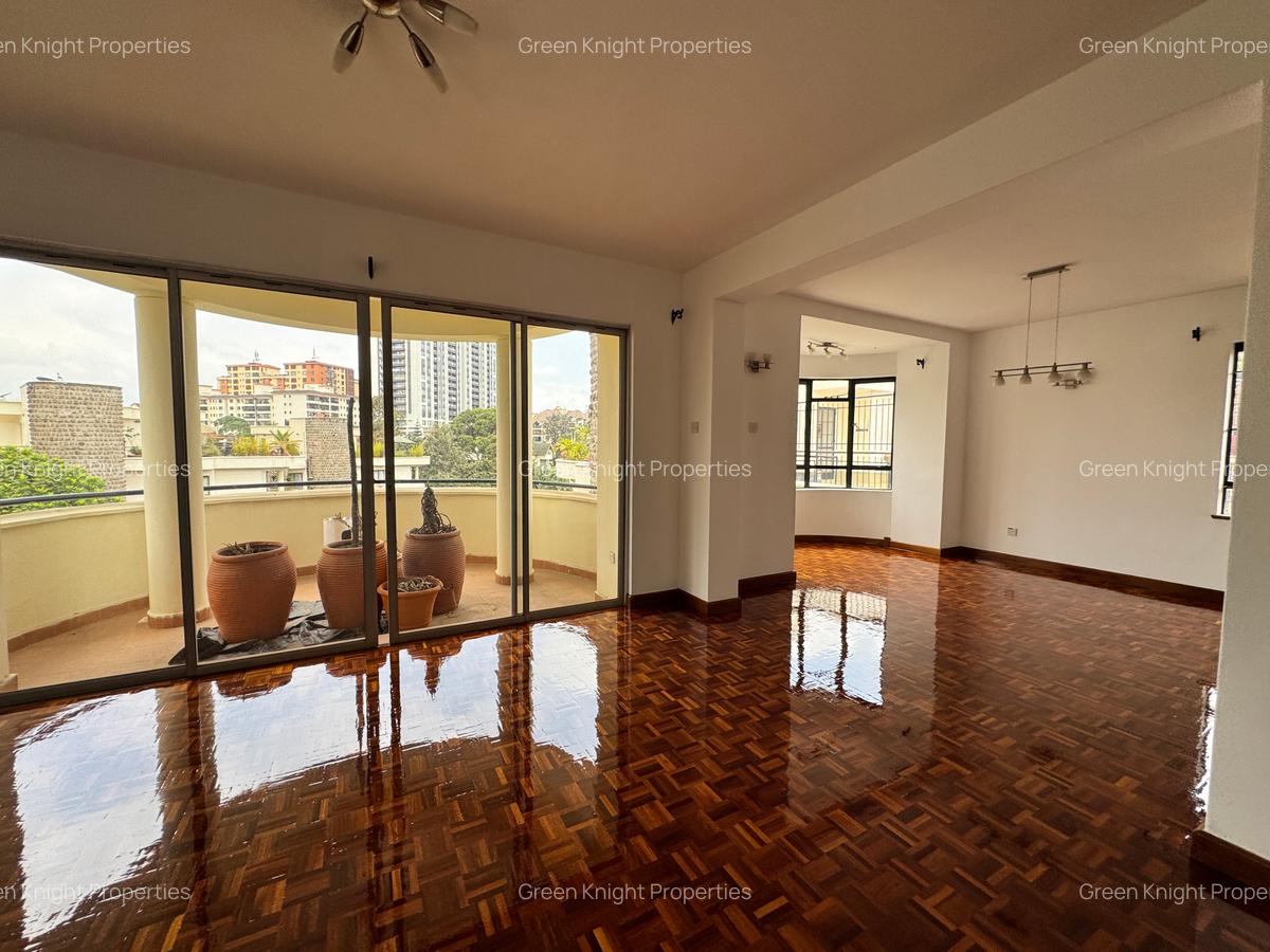 Serviced 4 Bed Apartment with En Suite in Lavington - 2