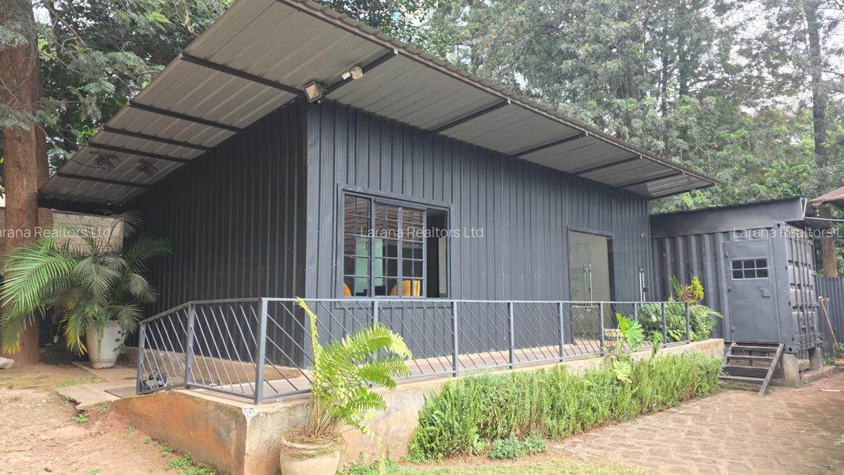 204 m² Commercial Property with Service Charge Included at Gem Lane - 3