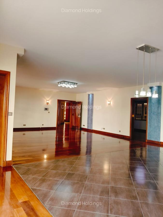3 Bed Apartment with En Suite at Parklands - 3