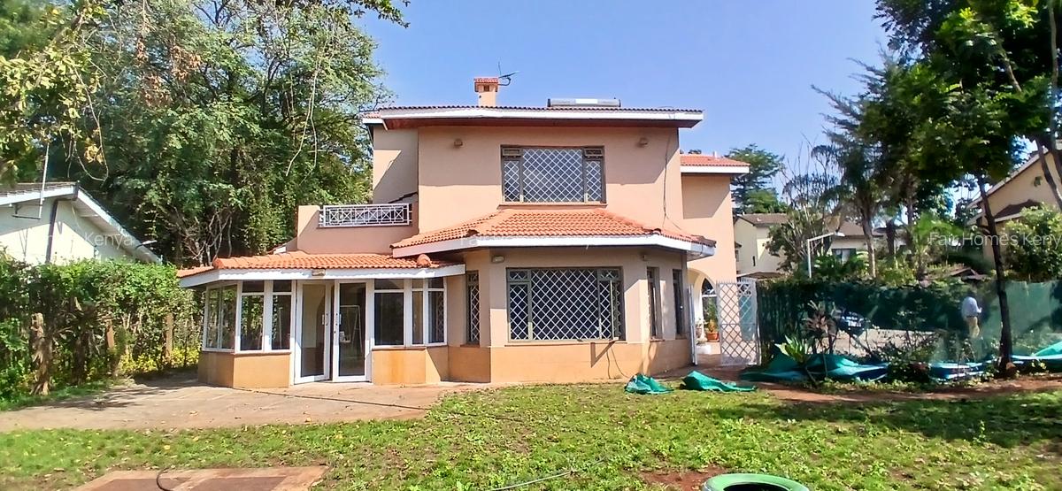 4 Bed Townhouse with En Suite at Gitanga Road - 2
