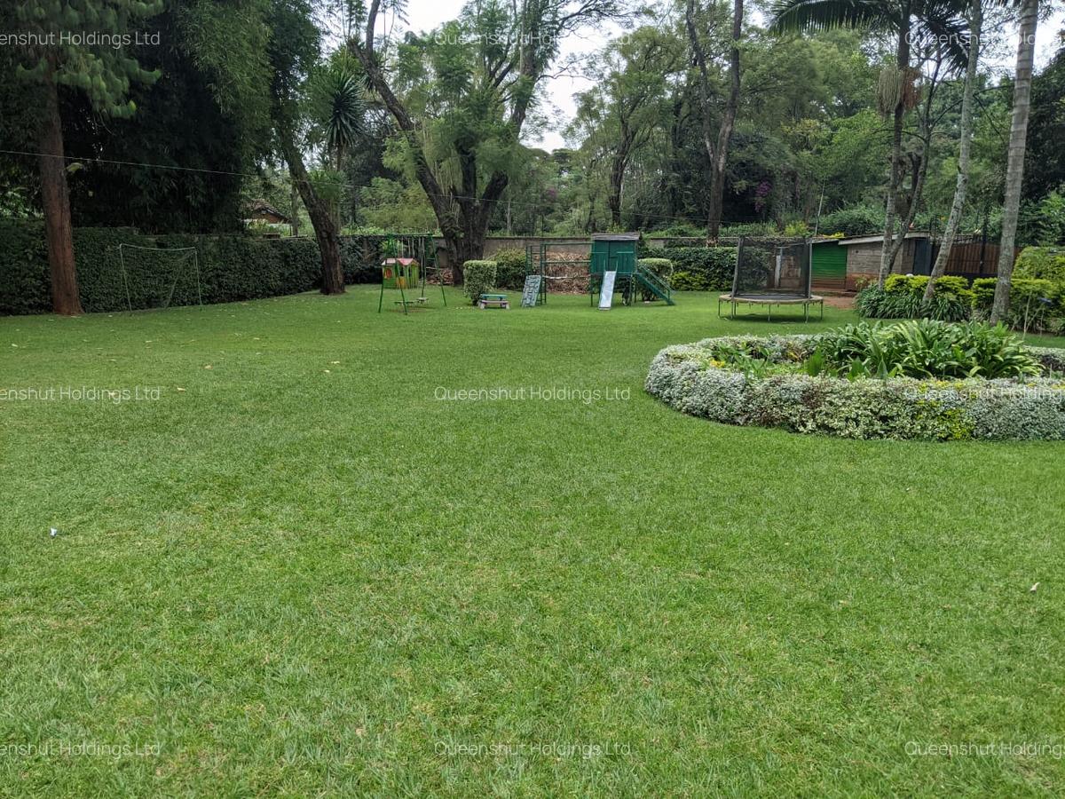 5 Bed House with En Suite in Nyari - 20