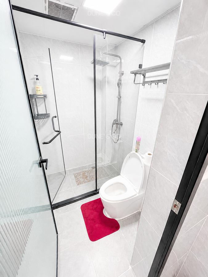 Serviced 1 Bed Apartment with En Suite in Westlands Area - 15