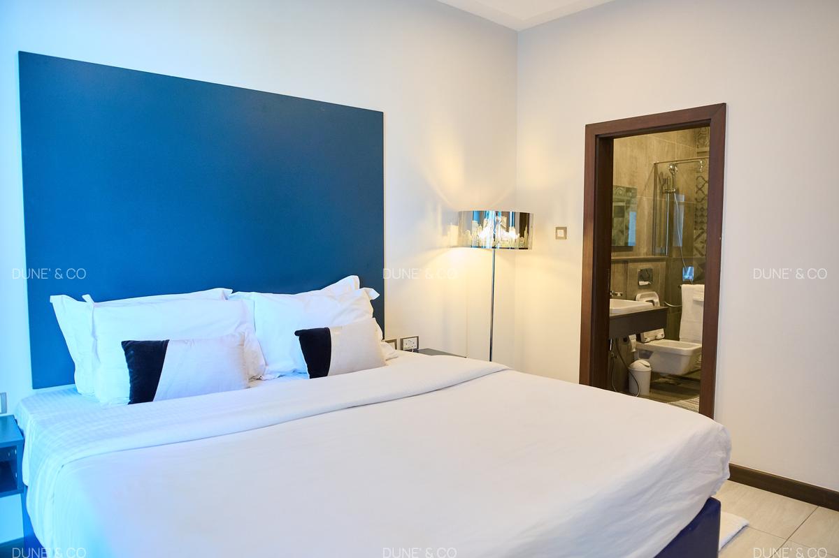 Serviced 2 Bed Apartment with En Suite in Westlands Area - 15