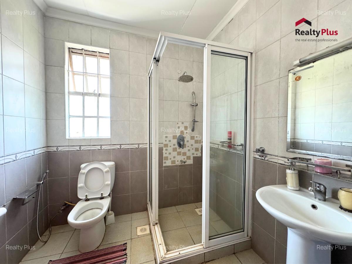 4 Bed Townhouse with En Suite in Runda - 18