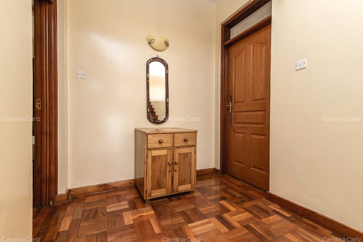 Furnished 2 Bed Apartment with En Suite in Westlands Area - 11