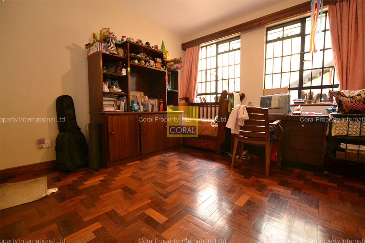 5 Bed Townhouse in Westlands Area - 7