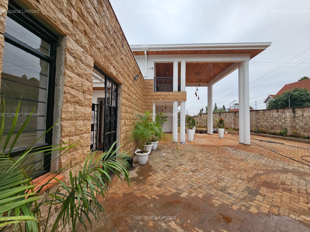 5 Bed Villa with En Suite in Runda - 19