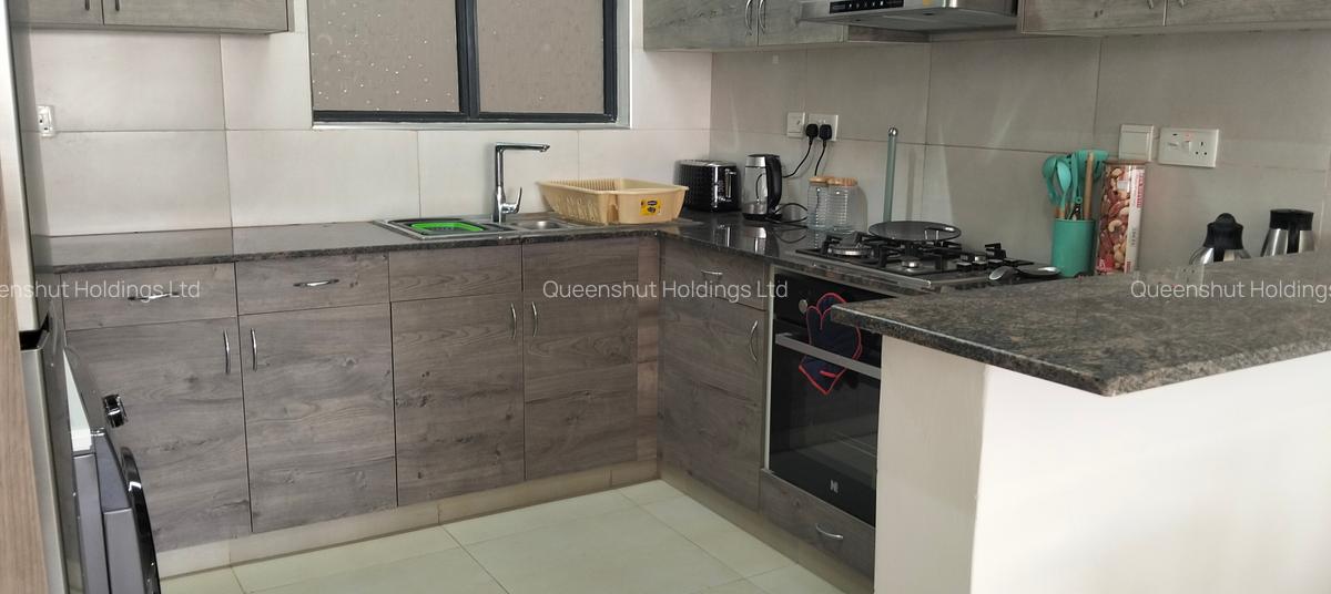 Serviced 2 Bed Apartment with En Suite in Westlands Area - 10
