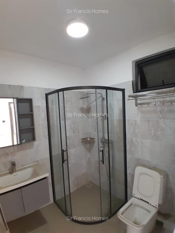 Serviced 3 Bed Apartment with En Suite at Valley Arcade - 7