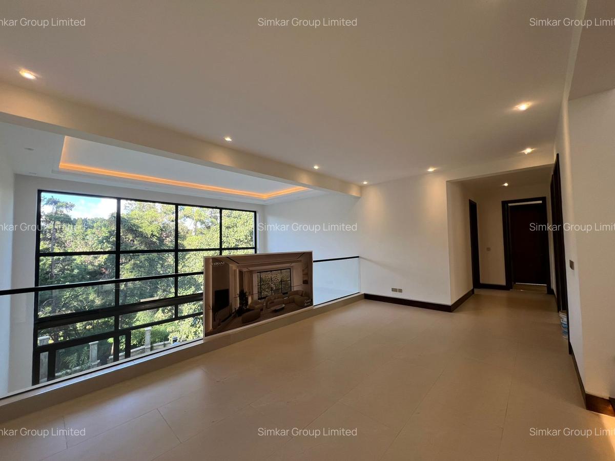 6 Bed Townhouse with En Suite at Peponi Rd - 7