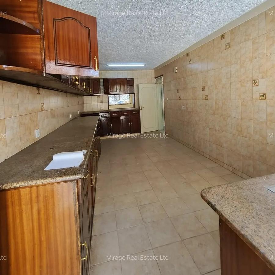 3 Bed House with Staff Quarters in Kileleshwa - 4