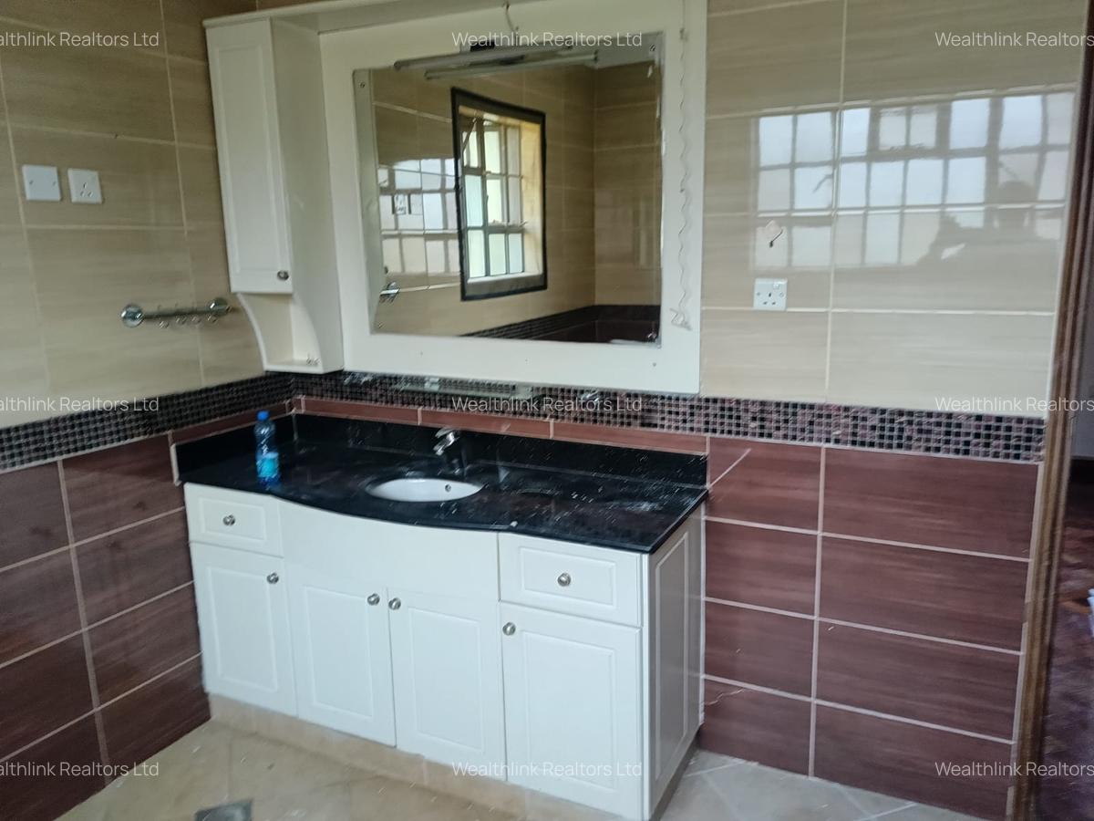 4 Bed House with En Suite at Runda - 11