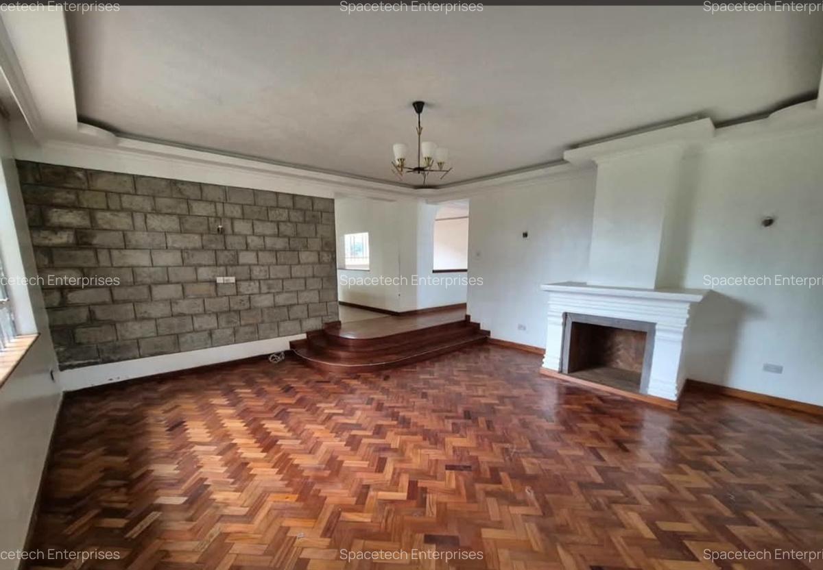 4 Bed House with En Suite in Runda - 6