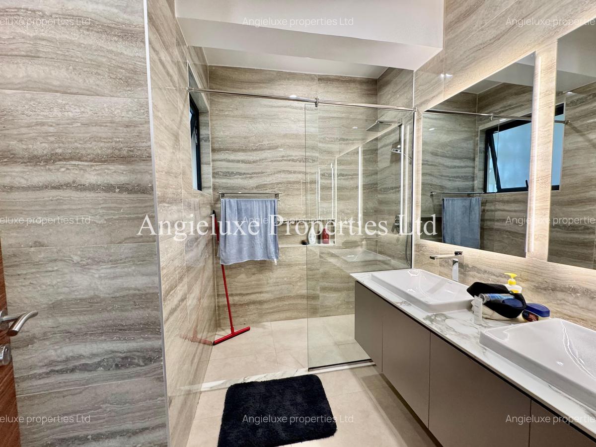 Furnished 2 Bed Apartment with En Suite at Riverside Drive - 15
