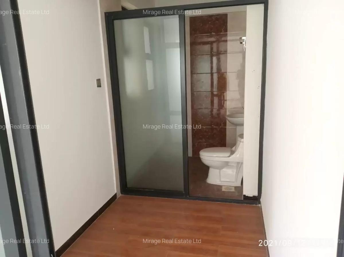 1 Bed Apartment with Gym in Kilimani - 11