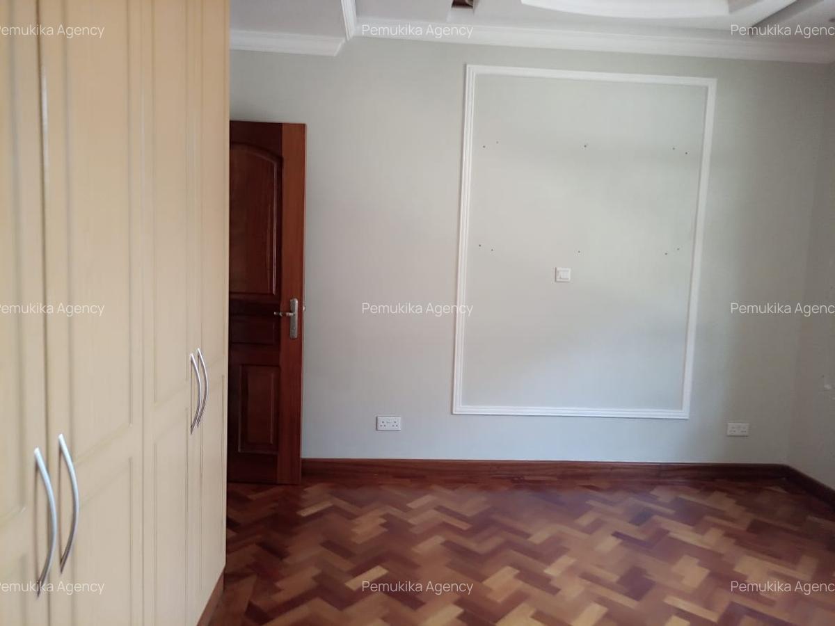 5 Bed House with En Suite at Kondek - 10