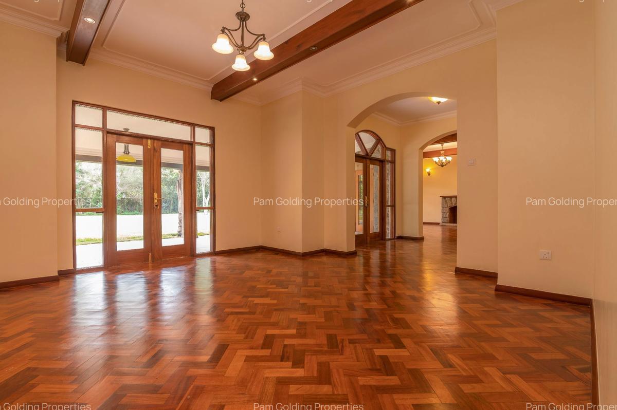 5 Bed House with En Suite in Karen - 3