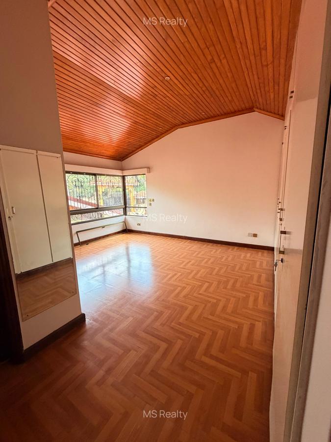 5 Bed House with En Suite in Gigiri - 14
