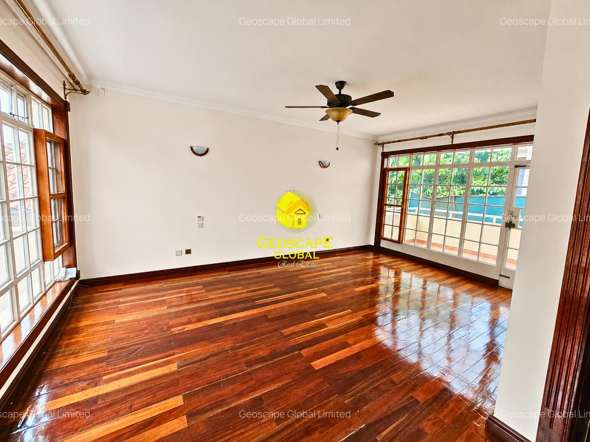 4 Bed House with En Suite in Kyuna - 3