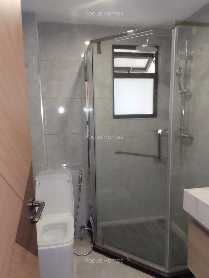 2 Bed Apartment with En Suite in Riverside - 15