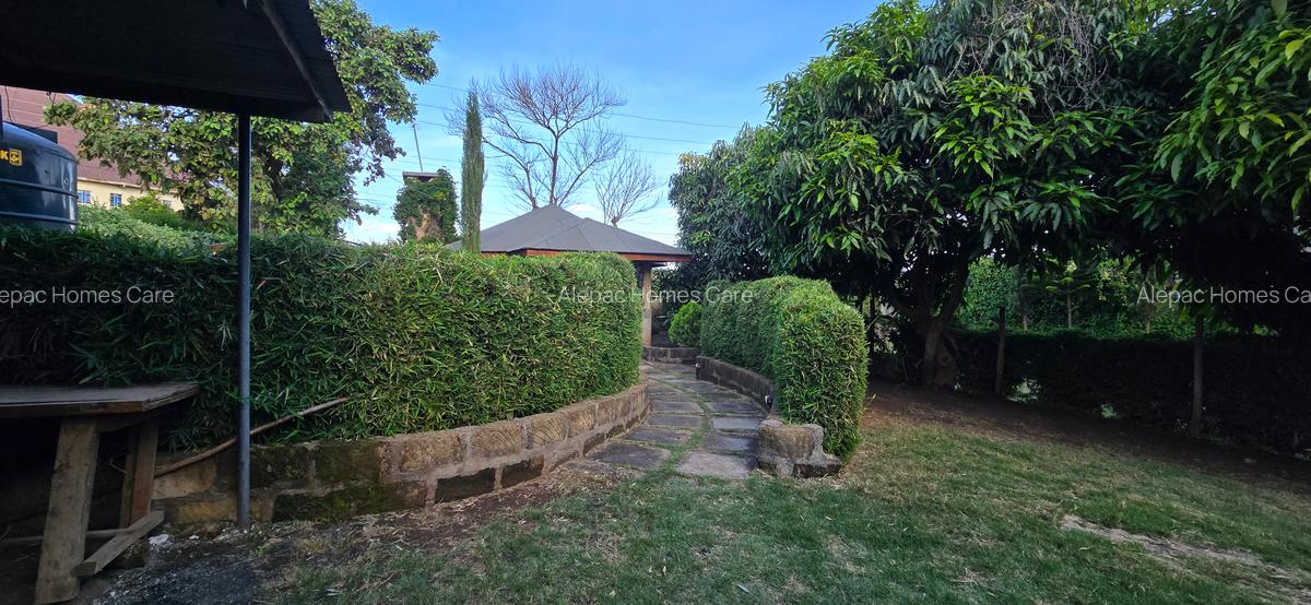 0.25 ac Residential Land at Kamakis - 15