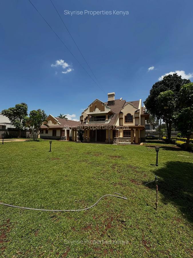 5 Bed House with En Suite in Runda - 15